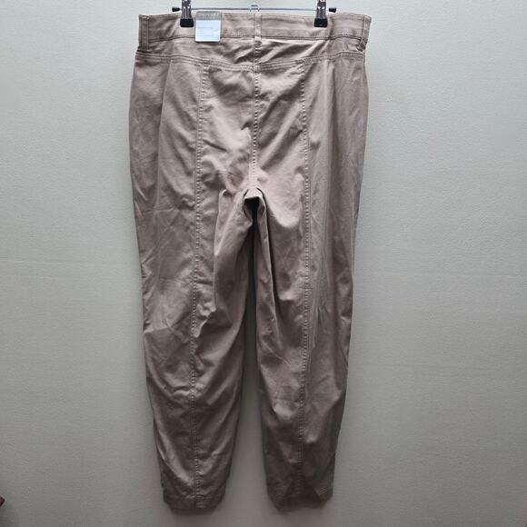 Chico's NWT Straight Ankle Classic Rise Pants Pockets Tan/Beige Size 2 US 12 - Picture 2 of 7